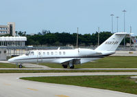 N527HV @ PBI - The business aircraft traffic at West Palm Beach on the Friday before President's Day always provides the aviation enthusiast / photographer with a treat - by Terry Fletcher