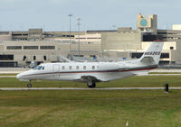 N662QS @ PBI - The business aircraft traffic at West Palm Beach on the Friday before President's Day always provides the aviation enthusiast / photographer with a treat - by Terry Fletcher