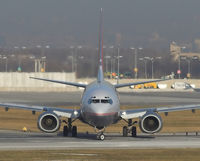 OE-LNQ @ LOWW - LAUDA  Boeing 737-8Z9 - by Delta Kilo