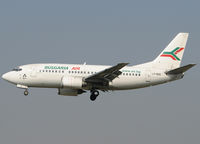 LZ-BOQ @ LEBL - On short final to RWY 25R. - by Jorge Molina