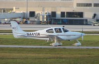N441GW @ PBI - Cirrus SR22 at West Palm Beach - by Terry Fletcher