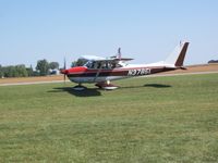 N3785L @ 1D6 - Hector Fly In - by Ed Wells