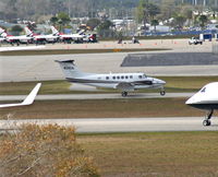 N31CG @ DAB - Beech 200 Super King Air - by Florida Metal