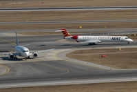 Z3-AAG @ VIE - Macedonian Airlines Regionaljet 900 - by Yakfreak - VAP