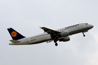 D-AIPZ @ EBBR - Taking of at Brussels Airport