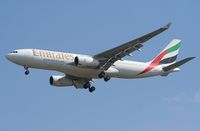 A6-EAB @ LOWW - Emirates A330