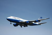 N196UA @ KORD - Boeing 747-400 - by Mark Pasqualino