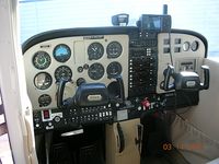 N1864V @ ATW - New interior - by Tom Helm