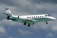 N700QS @ SXM - visitor