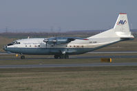 UR-CBF @ VIE - Aerovis Antonov 12 - by Thomas Ramgraber-VAP