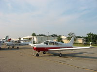 N283HG @ KSSI - N283HG on ramp at KSSI (see N724HG for formation picture taken from N283HG) - by J. Michael Travis