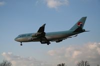 HL7485 @ EGLL - Taken at Heathrow Airport March 2008 - by Steve Staunton