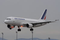 F-GKXN @ VIE - Airbus A320-214