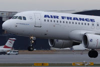 F-GKXN @ VIE - Airbus A320-214