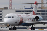 OE-LVK @ VIE - Fokker100