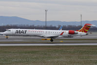 Z3-AAG @ VIE - CRJ900