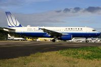 N412UA @ SXM - visitor - by Wolfgang Zilske