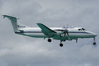 N31704 @ SXM - visitor