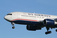 N251AY @ EBBR - arrival of flight US750 to rwy 25L - by Daniel Vanderauwera