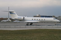 N127GG @ VIE - Vesey Air Gulfstream 5 - by Thomas Ramgraber-VAP
