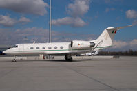 251 @ VIE - Irish Air Corps Gulfstream 4 - by Yakfreak - VAP