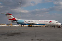 OE-LVI @ VIE - Austrian Arrows Fokker 100 - by Yakfreak - VAP