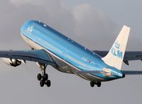 PH-AOK @ EHAM - . - by Jeroen Stroes