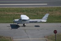 N4912P @ HKY - A great day to take pictures.