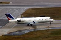 N466SW @ CID - Taxiing for departure on Runway 9