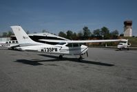 N735PW @ HKY - A great day to take pictures.