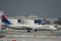 N144DA @ KLAX - Boeing 767-300