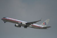 N655AA @ KLAX - Boeing 757-200 - by Mark Pasqualino