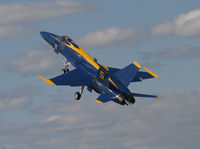 163106 @ OQU - Quonset Point, RI 2007 - by Mark Silvestri