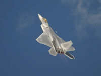 05-4092 @ OQU - Quonset Point, RI 2007 - F-22A - by Mark Silvestri