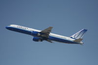 N547UA @ KLAX - Boeing 757-200 - by Mark Pasqualino