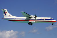N429AT @ SXM - visitor