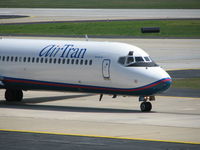 N940AT @ KATL - My day at KATL - by LemonLimeSoda9