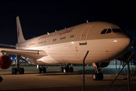 A7-HHK @ VIE - Airbus A340-211 - by Juergen Postl