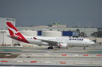 VH-EBI @ KLAX - Airbus A330-200