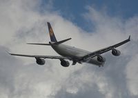 D-AIHO @ LOWW - Lufthansa  A340-642 - by Delta Kilo