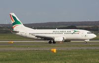 LZ-BOW @ LOWW - BULGARIA AIR Boeing 737-330 - by Delta Kilo