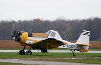 C-GIZR @ CYQS - At St Thomas Municipal - by Steve Hambleton