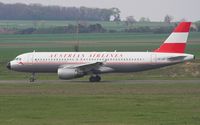 OE-LBP @ LOWW - 50yearsAUSTRIAN AIRLINES -RETRO BUS - by Delta Kilo