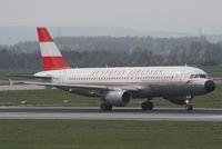 OE-LBP @ LOWW - 50yearsAUSTRIAN AIRLINES -RETRO BUS - by Delta Kilo