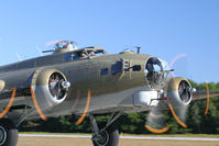 N93012 @ KASH - Daniel Webster College Airshow 2005 - by Mark Silvestri
