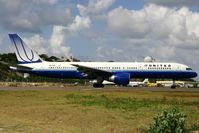 N577UA @ SXM - visitor - by Wolfgang Zilske