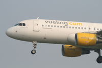 EC-JTR @ EBBR - descending to rwy 25L