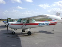 N94292 @ KTMB - CESSNA 152 @ KENDALL TAMIAMI AIRPORT - by KARTIKE JAIN