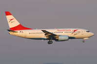 OE-LNN @ VIE - Austrian Airlines Boeing 737-700 - by Thomas Ramgraber-VAP