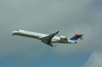 N355CA @ KMKE - CL-600-2C10